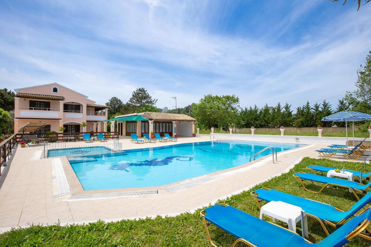 Nikos Pool Apartments - Ground Floor Сидари Екстериор снимка